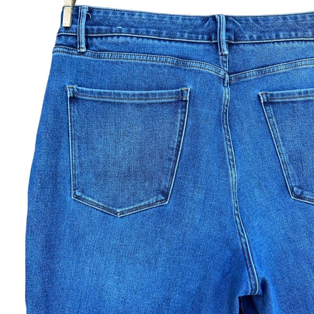 White House Black Market The Sculpt Straight Crop Distressed High Rise Jeans Siz - Picture 13 of 14